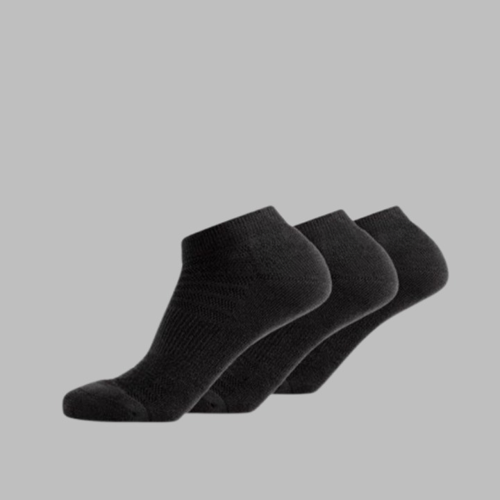 Relentless Ankle Socks-Black